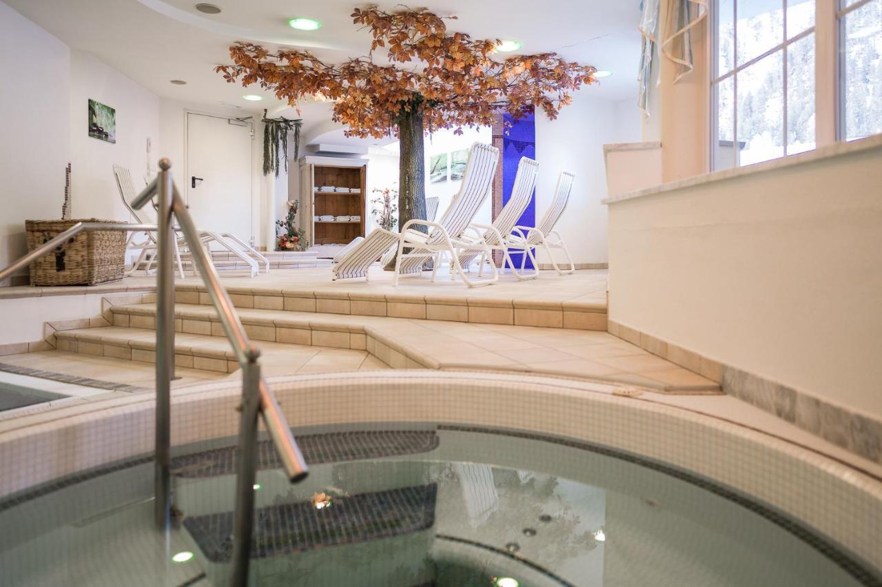 Hotel Alpenjuwel Melago Kültér fotó
