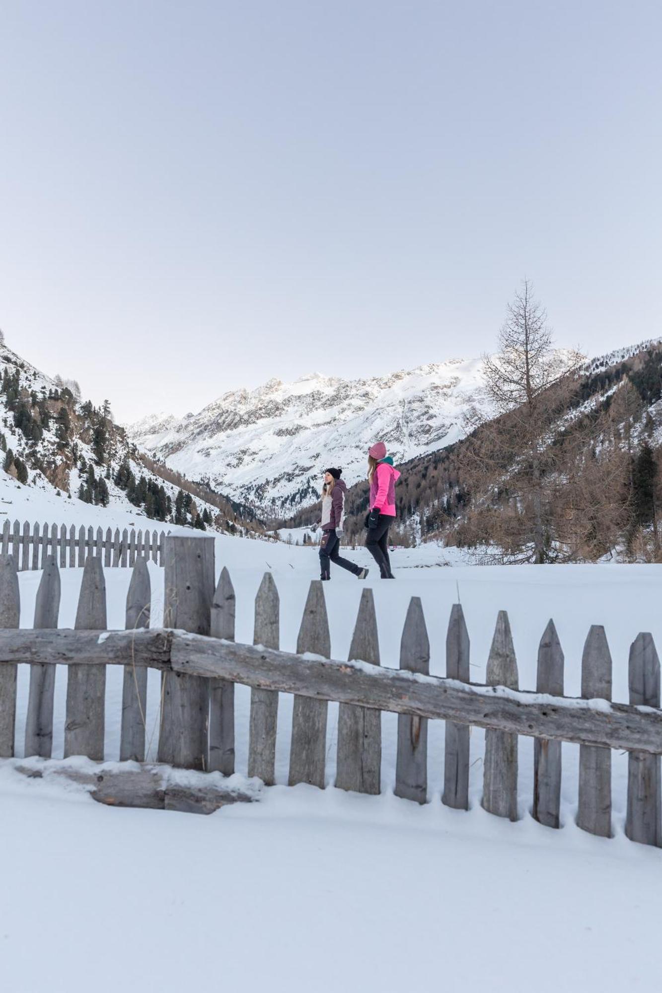 Hotel Alpenjuwel Melago Kültér fotó